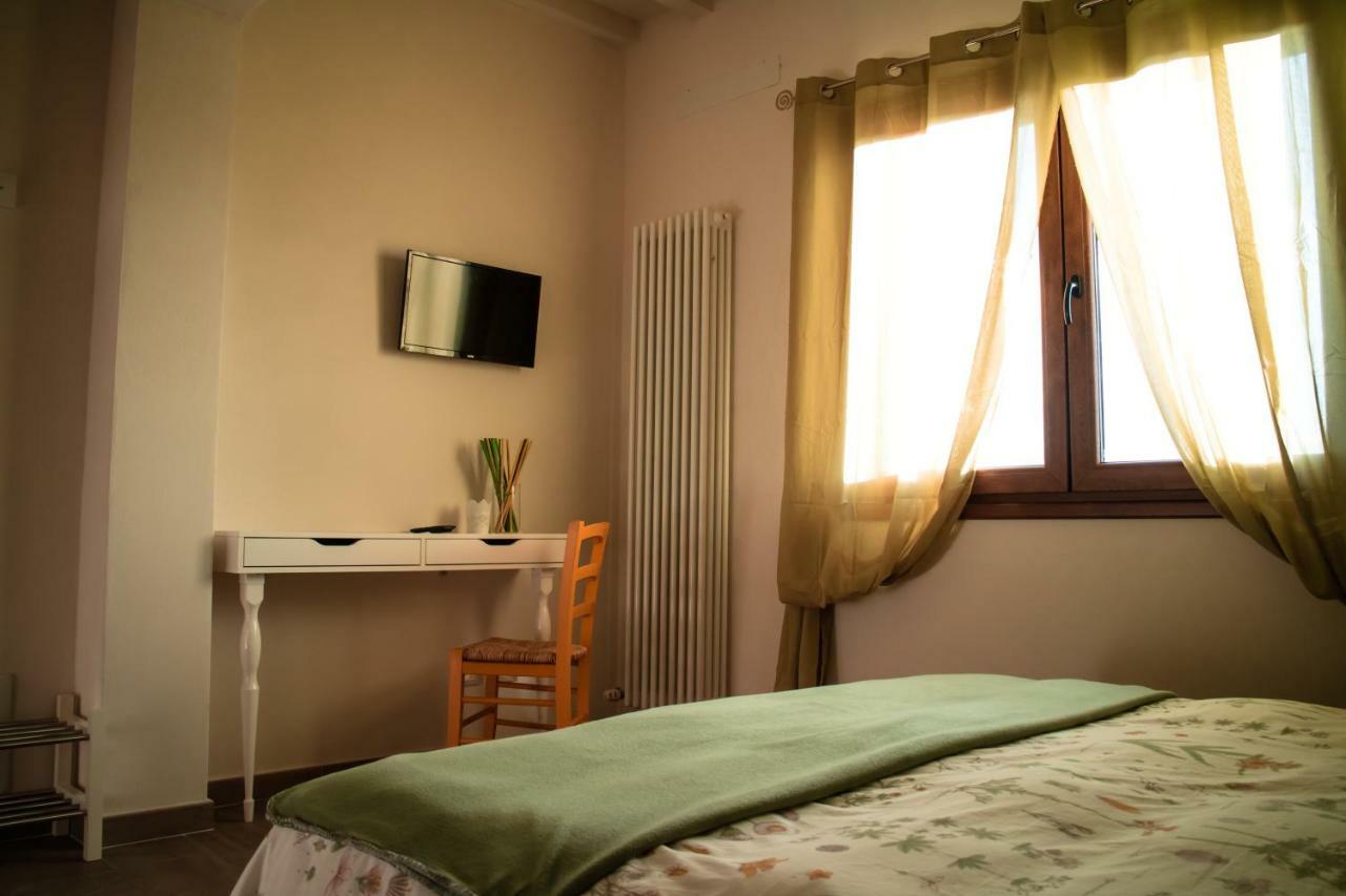Il Marrondindo Bed & Breakfast Galliano Eksteriør billede